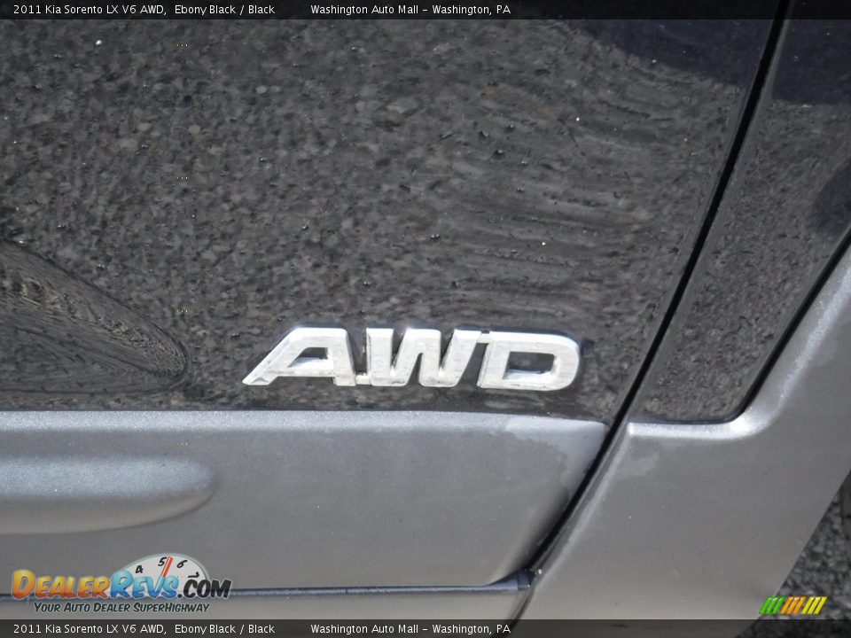 2011 Kia Sorento LX V6 AWD Ebony Black / Black Photo #8