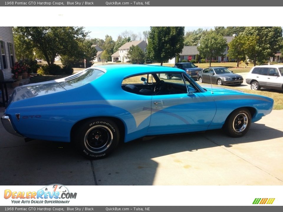 1968 Pontiac GTO Hardtop Coupe Blue Sky / Black Photo #9