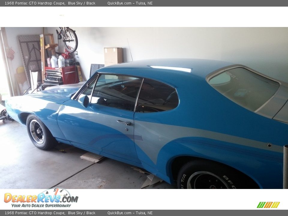 1968 Pontiac GTO Hardtop Coupe Blue Sky / Black Photo #12