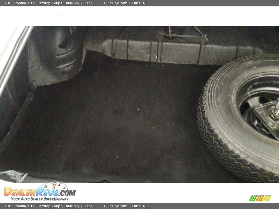 1968 Pontiac GTO Hardtop Coupe Blue Sky / Black Photo #17