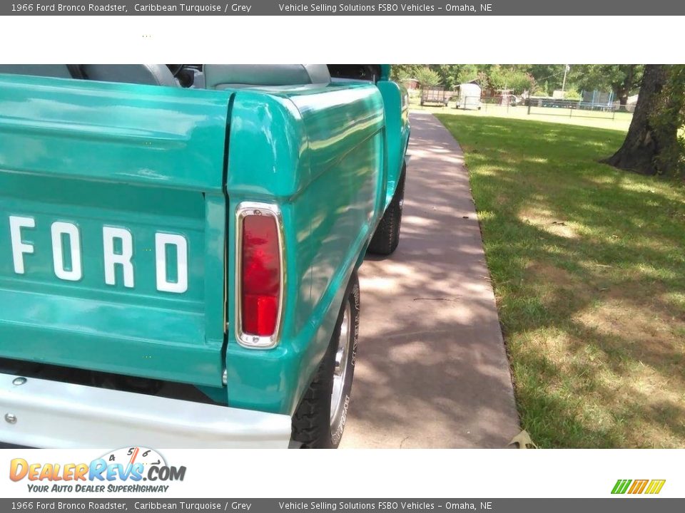 1966 Ford Bronco Roadster Caribbean Turquoise / Grey Photo #8