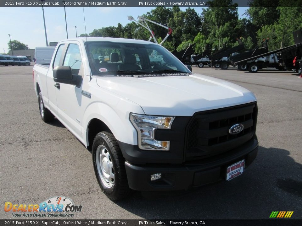 2015 Ford F150 XL SuperCab Oxford White / Medium Earth Gray Photo #7