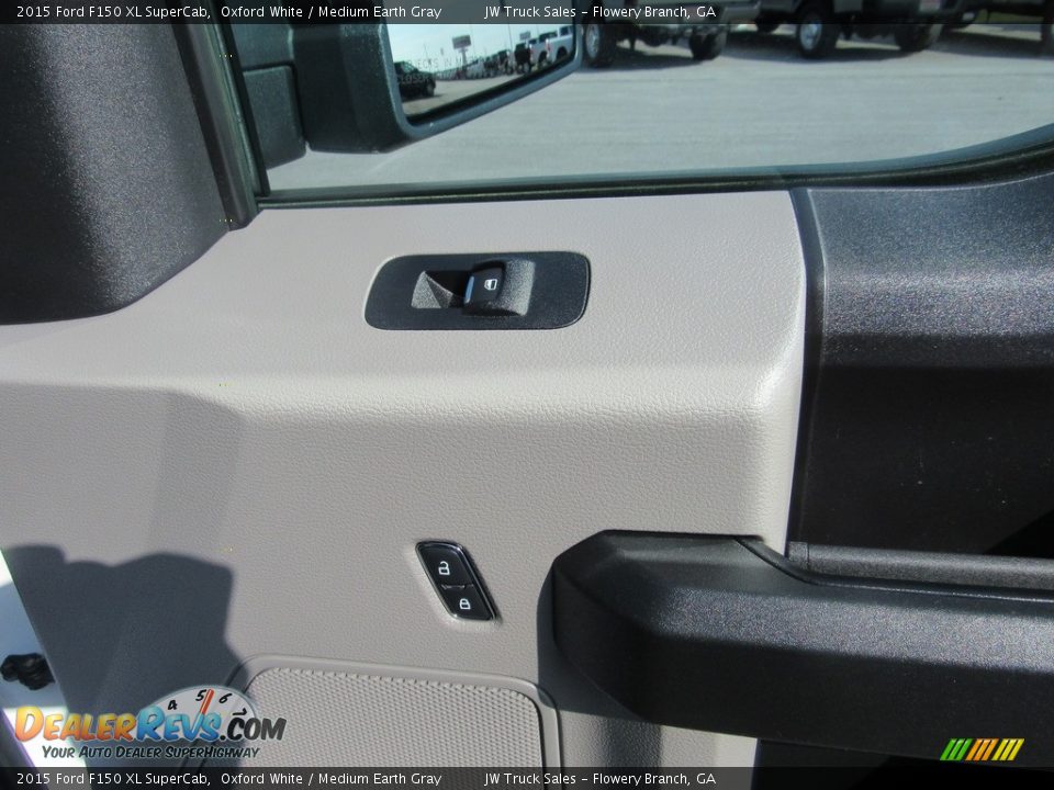 2015 Ford F150 XL SuperCab Oxford White / Medium Earth Gray Photo #10