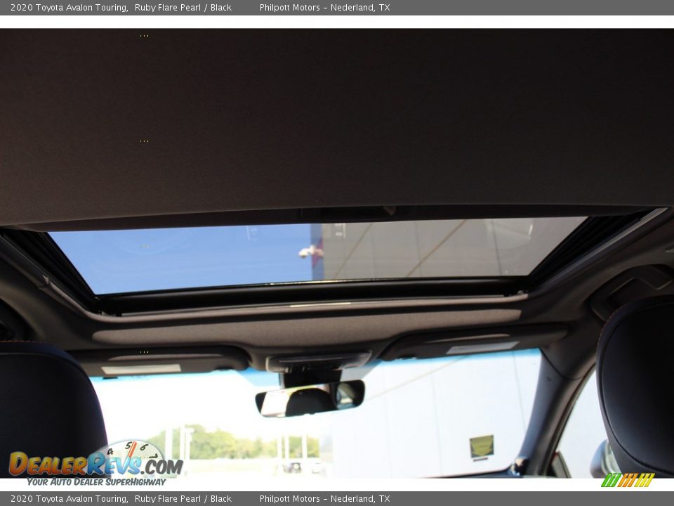 2020 Toyota Avalon Touring Ruby Flare Pearl / Black Photo #24