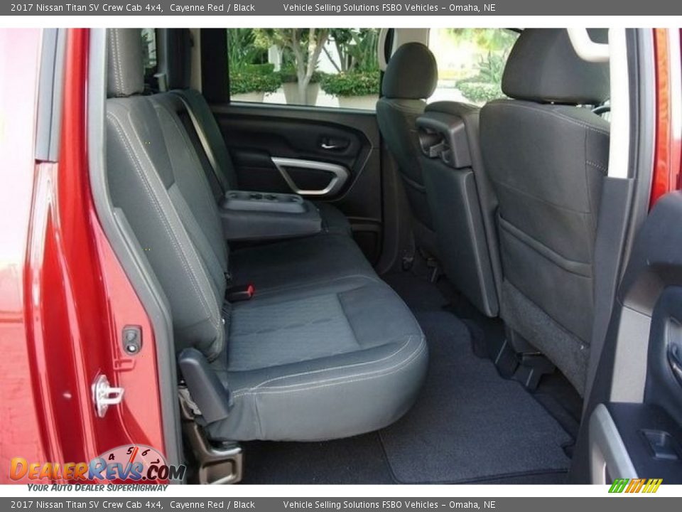 Rear Seat of 2017 Nissan Titan SV Crew Cab 4x4 Photo #8