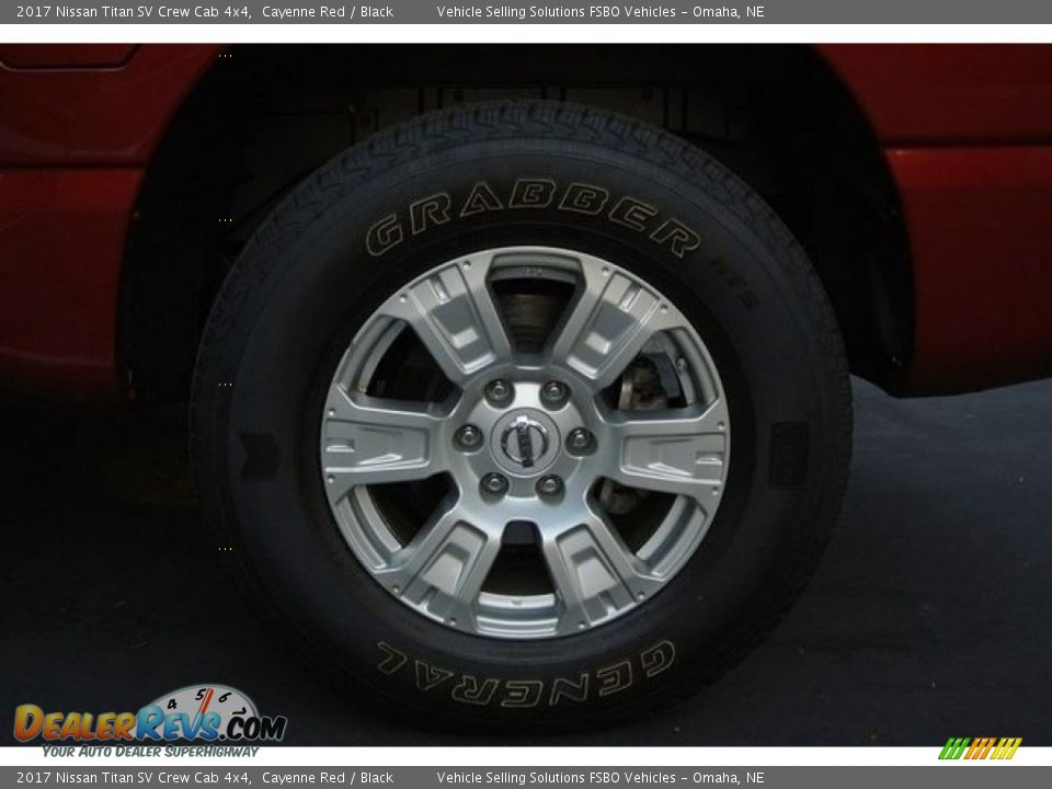 2017 Nissan Titan SV Crew Cab 4x4 Wheel Photo #11