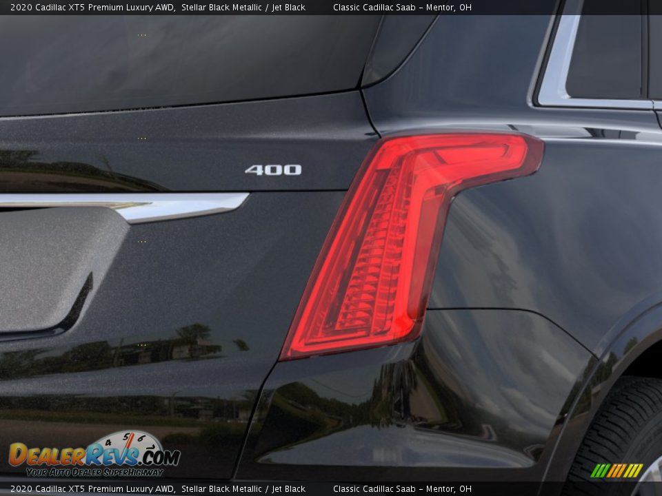 2020 Cadillac XT5 Premium Luxury AWD Stellar Black Metallic / Jet Black Photo #11