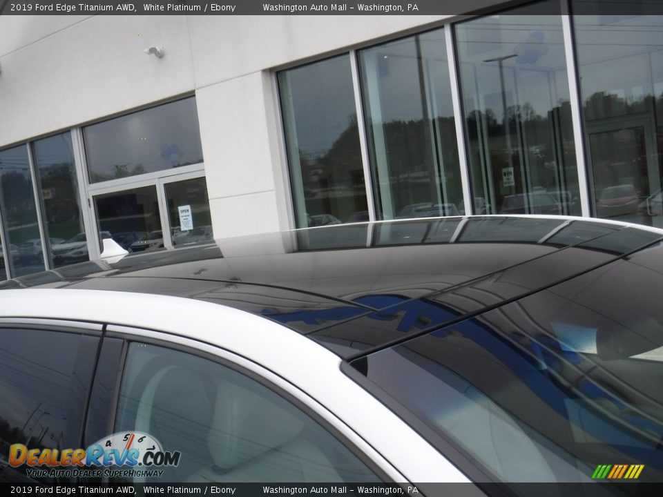 2019 Ford Edge Titanium AWD White Platinum / Ebony Photo #4