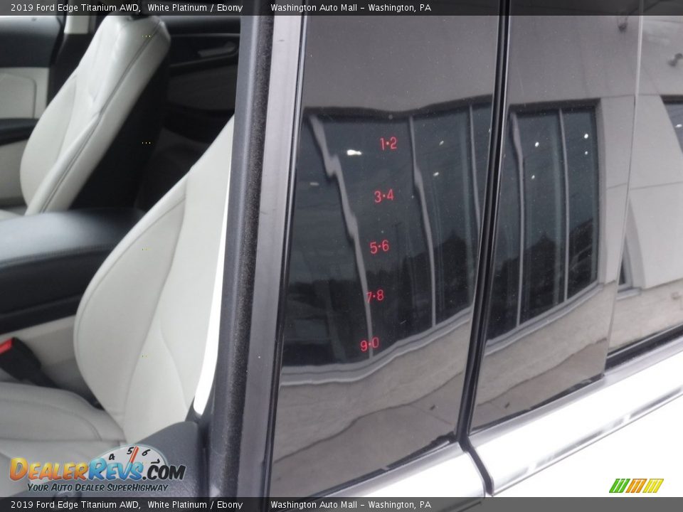 2019 Ford Edge Titanium AWD White Platinum / Ebony Photo #8