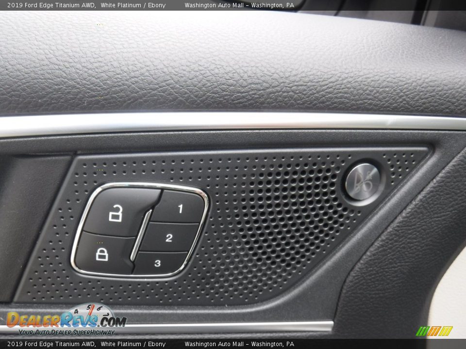 2019 Ford Edge Titanium AWD White Platinum / Ebony Photo #15