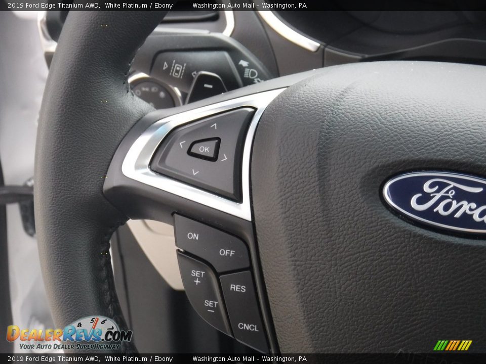 2019 Ford Edge Titanium AWD White Platinum / Ebony Photo #24