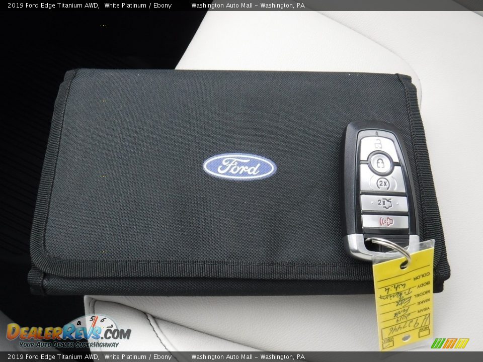 2019 Ford Edge Titanium AWD White Platinum / Ebony Photo #30
