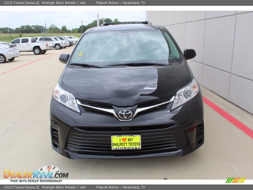 2020 Toyota Sienna LE Midnight Black Metallic / Ash Photo #3