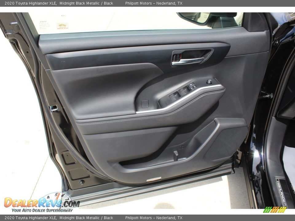 2020 Toyota Highlander XLE Midnight Black Metallic / Black Photo #9