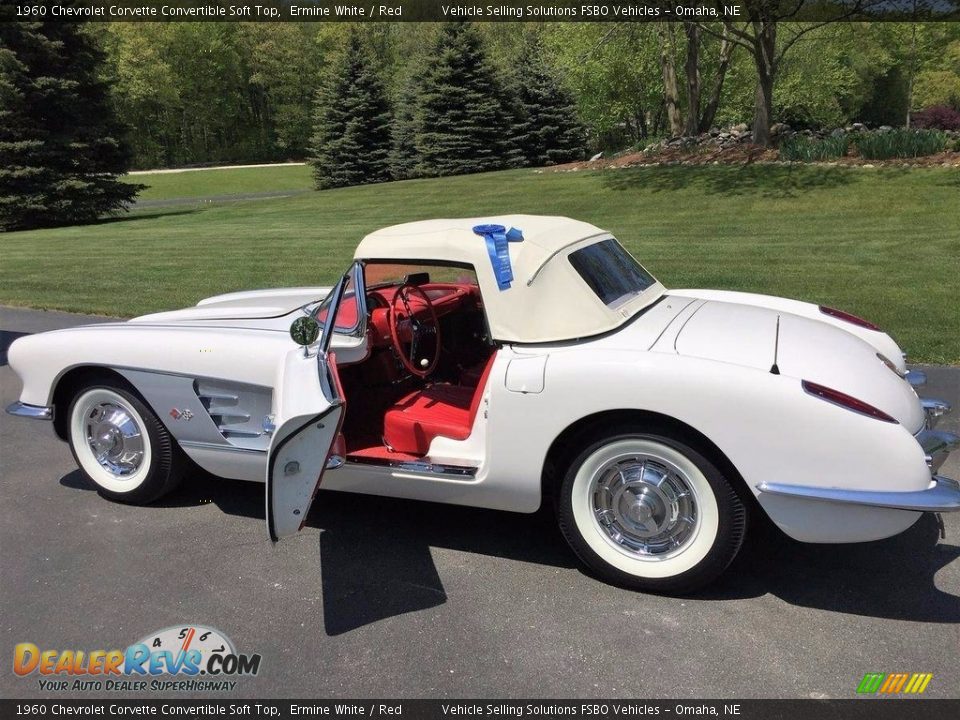 Ermine White 1960 Chevrolet Corvette Convertible Soft Top Photo #11