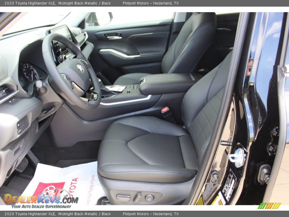 2020 Toyota Highlander XLE Midnight Black Metallic / Black Photo #10