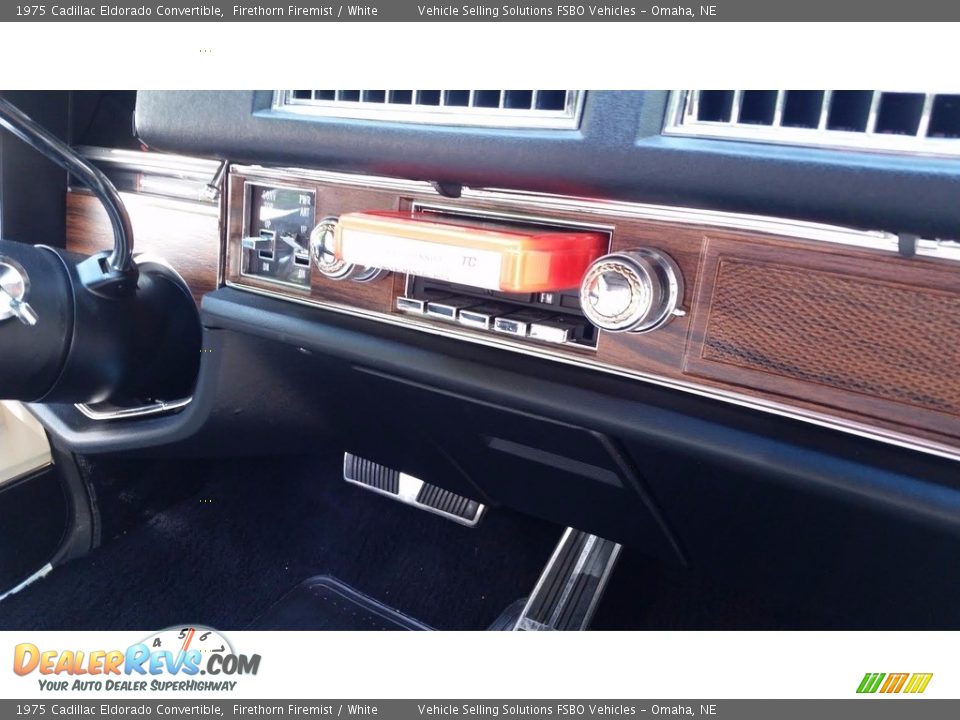Audio System of 1975 Cadillac Eldorado Convertible Photo #9