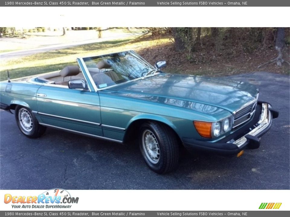 Front 3/4 View of 1980 Mercedes-Benz SL Class 450 SL Roadster Photo #13