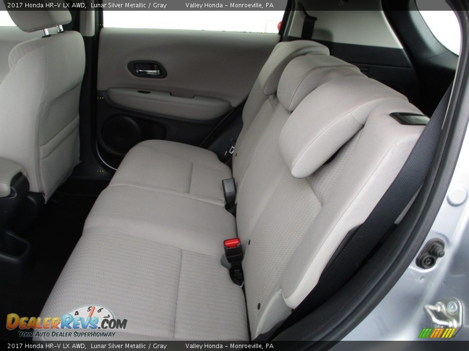 2017 Honda HR-V LX AWD Lunar Silver Metallic / Gray Photo #12