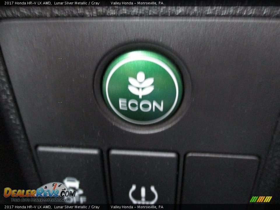 2017 Honda HR-V LX AWD Lunar Silver Metallic / Gray Photo #18