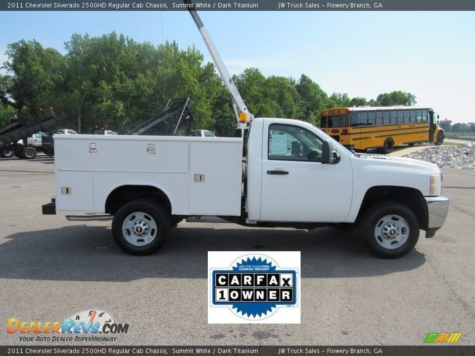 2011 Chevrolet Silverado 2500HD Regular Cab Chassis Summit White / Dark Titanium Photo #6