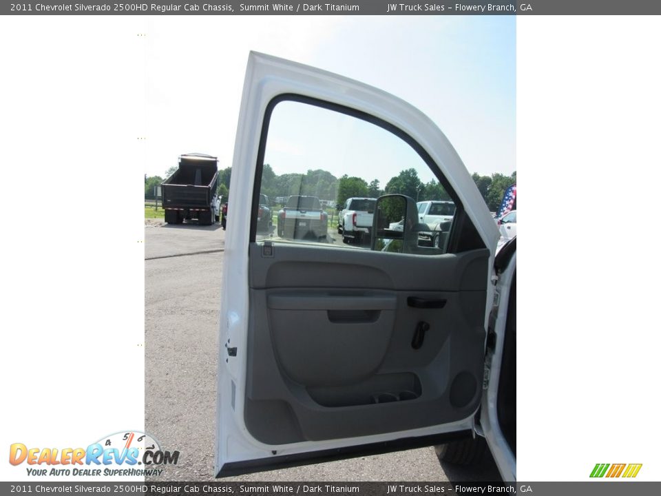 2011 Chevrolet Silverado 2500HD Regular Cab Chassis Summit White / Dark Titanium Photo #15
