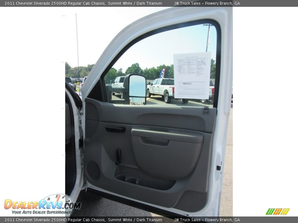 2011 Chevrolet Silverado 2500HD Regular Cab Chassis Summit White / Dark Titanium Photo #21