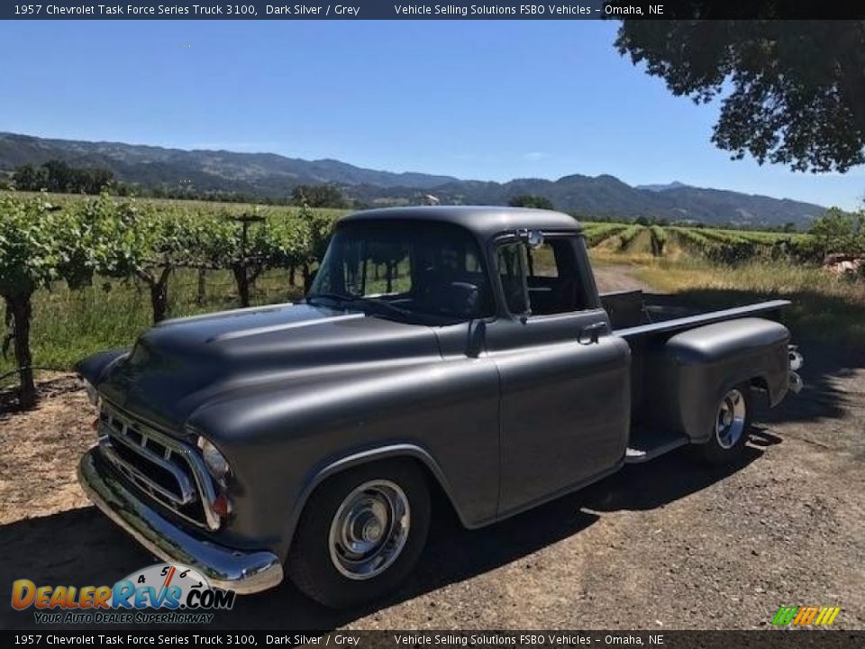 Front 3/4 View of 1957 Chevrolet Task Force Series Truck 3100 Photo #1