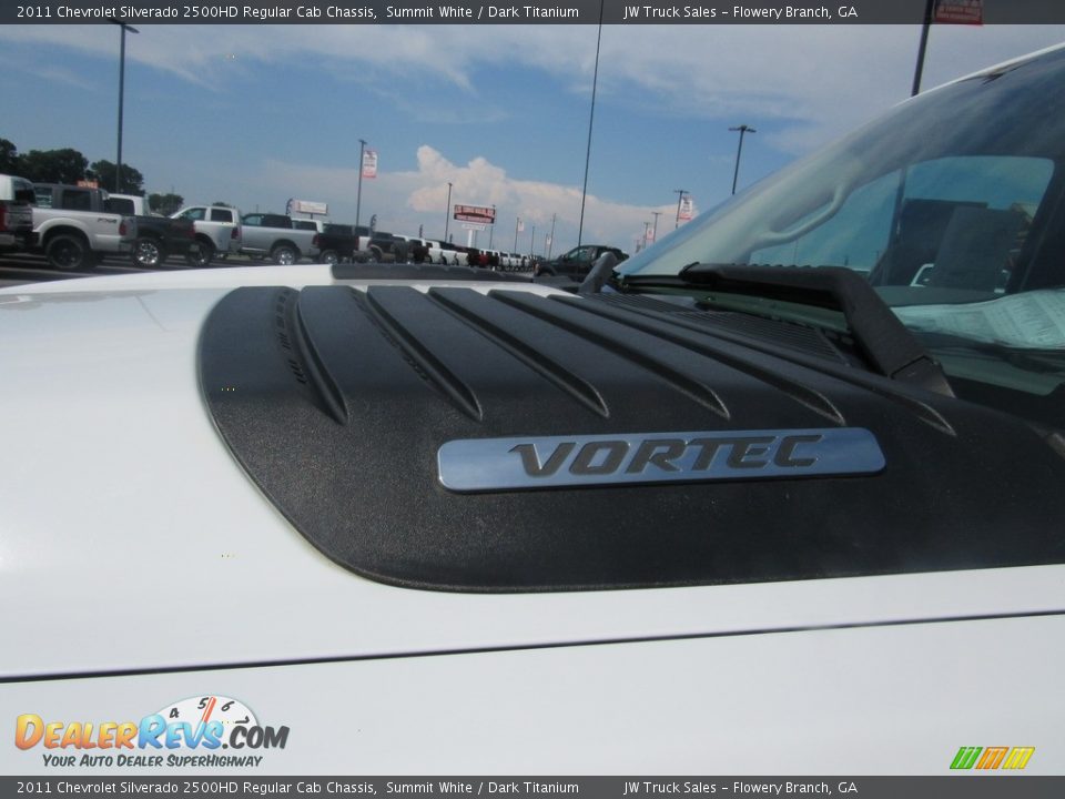 2011 Chevrolet Silverado 2500HD Regular Cab Chassis Summit White / Dark Titanium Photo #36