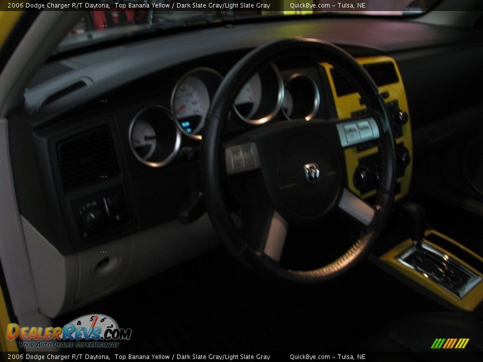 2006 Dodge Charger R/T Daytona Top Banana Yellow / Dark Slate Gray/Light Slate Gray Photo #4