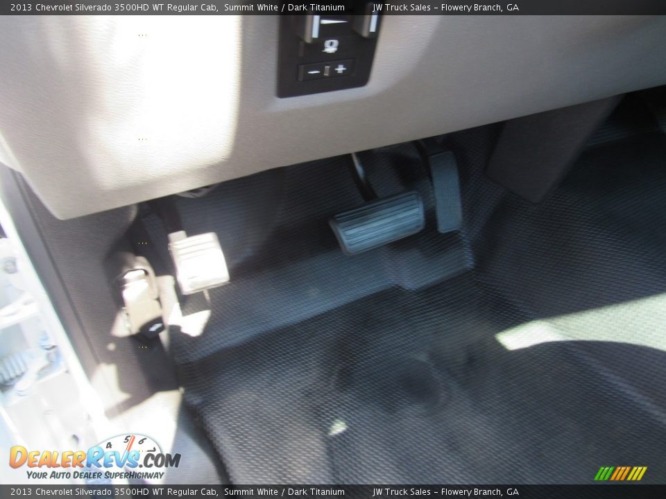 2013 Chevrolet Silverado 3500HD WT Regular Cab Summit White / Dark Titanium Photo #17