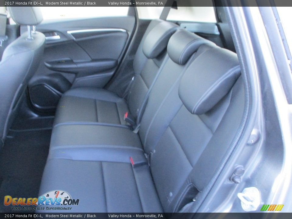 Rear Seat of 2017 Honda Fit EX-L Photo #12