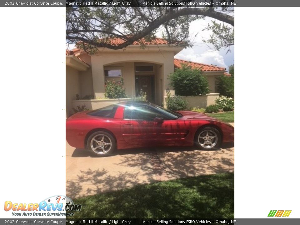 2002 Chevrolet Corvette Coupe Magnetic Red II Metallic / Light Gray Photo #5