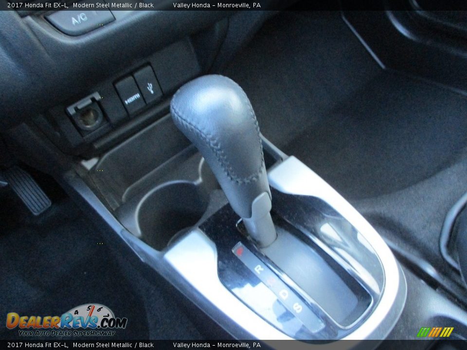 2017 Honda Fit EX-L Shifter Photo #14