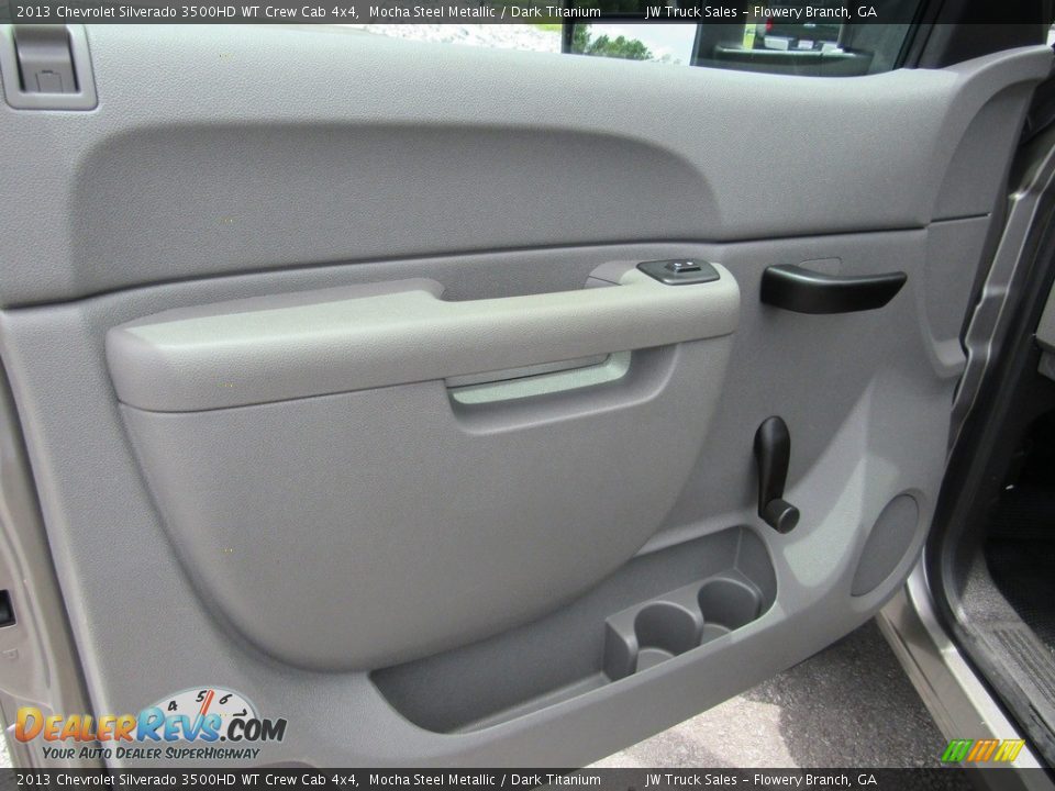 Door Panel of 2013 Chevrolet Silverado 3500HD WT Crew Cab 4x4 Photo #13