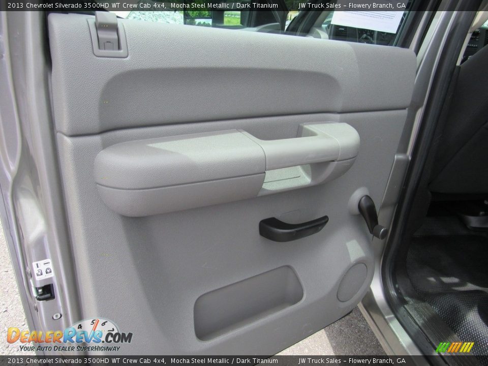 Door Panel of 2013 Chevrolet Silverado 3500HD WT Crew Cab 4x4 Photo #29