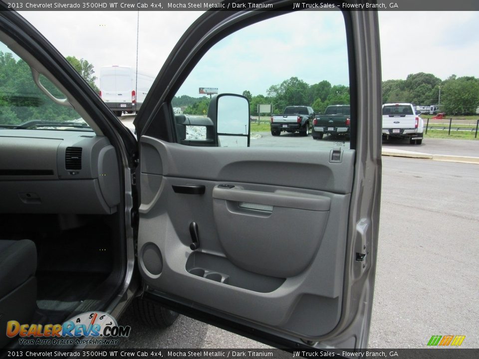 Door Panel of 2013 Chevrolet Silverado 3500HD WT Crew Cab 4x4 Photo #36