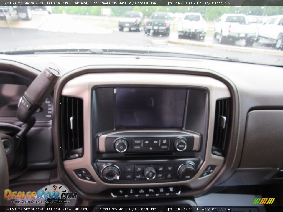 Controls of 2016 GMC Sierra 3500HD Denali Crew Cab 4x4 Photo #23