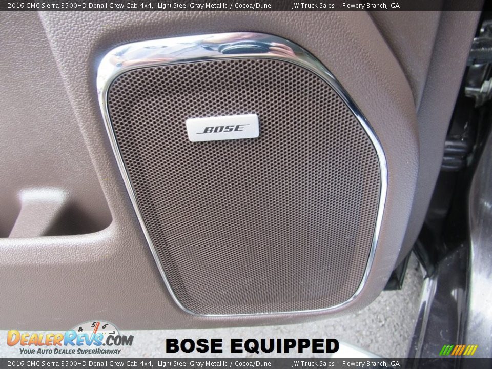 Audio System of 2016 GMC Sierra 3500HD Denali Crew Cab 4x4 Photo #29