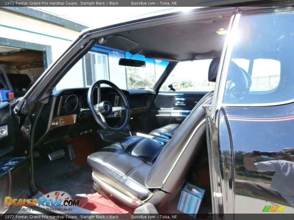 Black Interior - 1972 Pontiac Grand Prix Hardtop Coupe Photo #15