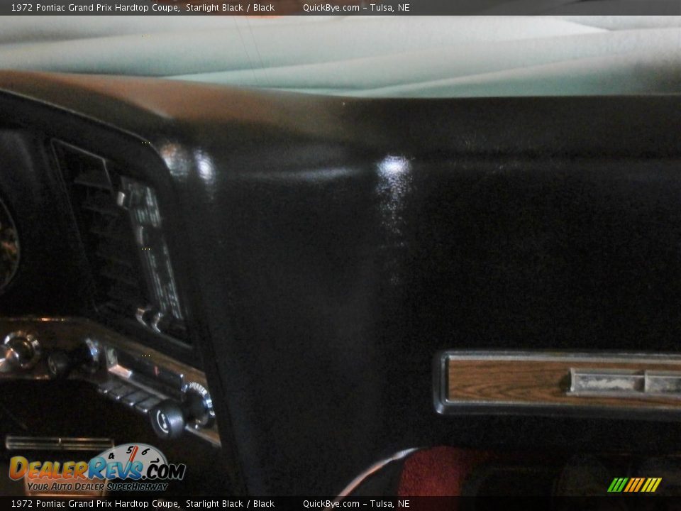 1972 Pontiac Grand Prix Hardtop Coupe Starlight Black / Black Photo #18