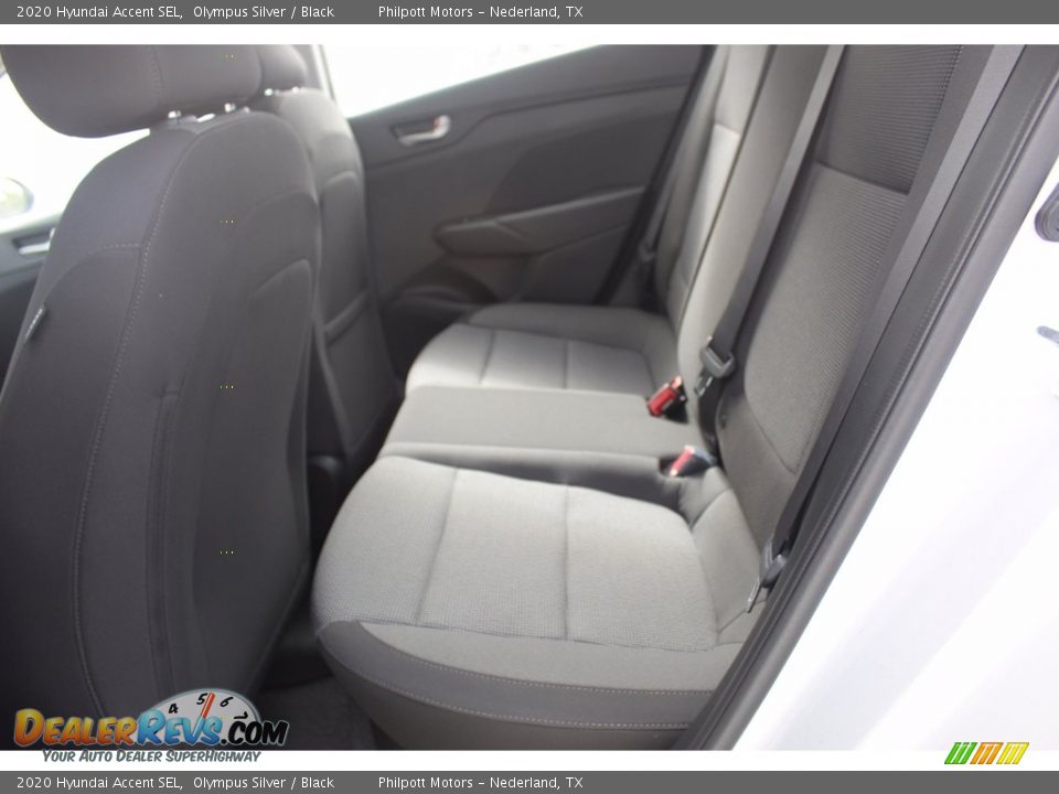 2020 Hyundai Accent SEL Olympus Silver / Black Photo #19