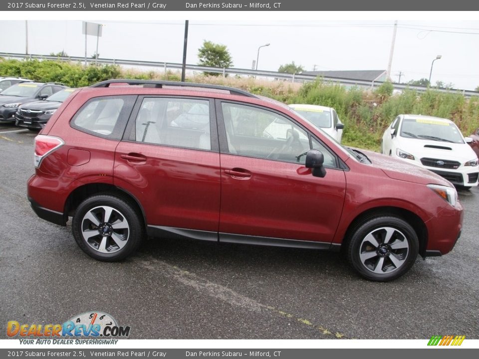 2017 Subaru Forester 2.5i Venetian Red Pearl / Gray Photo #4