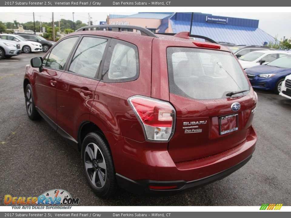 2017 Subaru Forester 2.5i Venetian Red Pearl / Gray Photo #7
