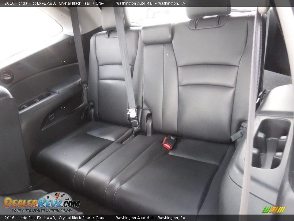 2016 Honda Pilot EX-L AWD Crystal Black Pearl / Gray Photo #26