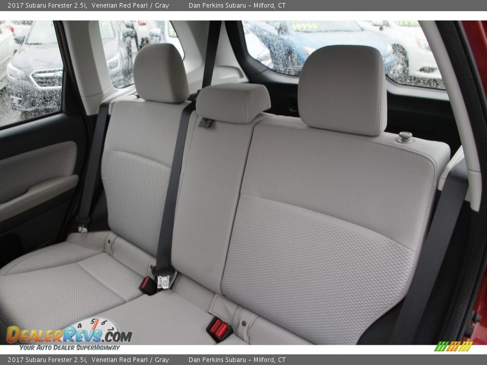2017 Subaru Forester 2.5i Venetian Red Pearl / Gray Photo #12
