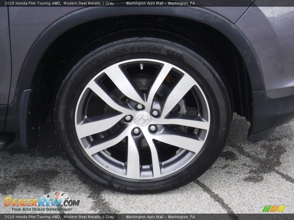 2016 Honda Pilot Touring AWD Wheel Photo #3