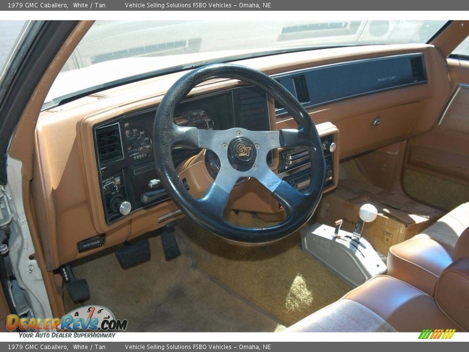 Front Seat of 1979 GMC Caballero  Photo #4