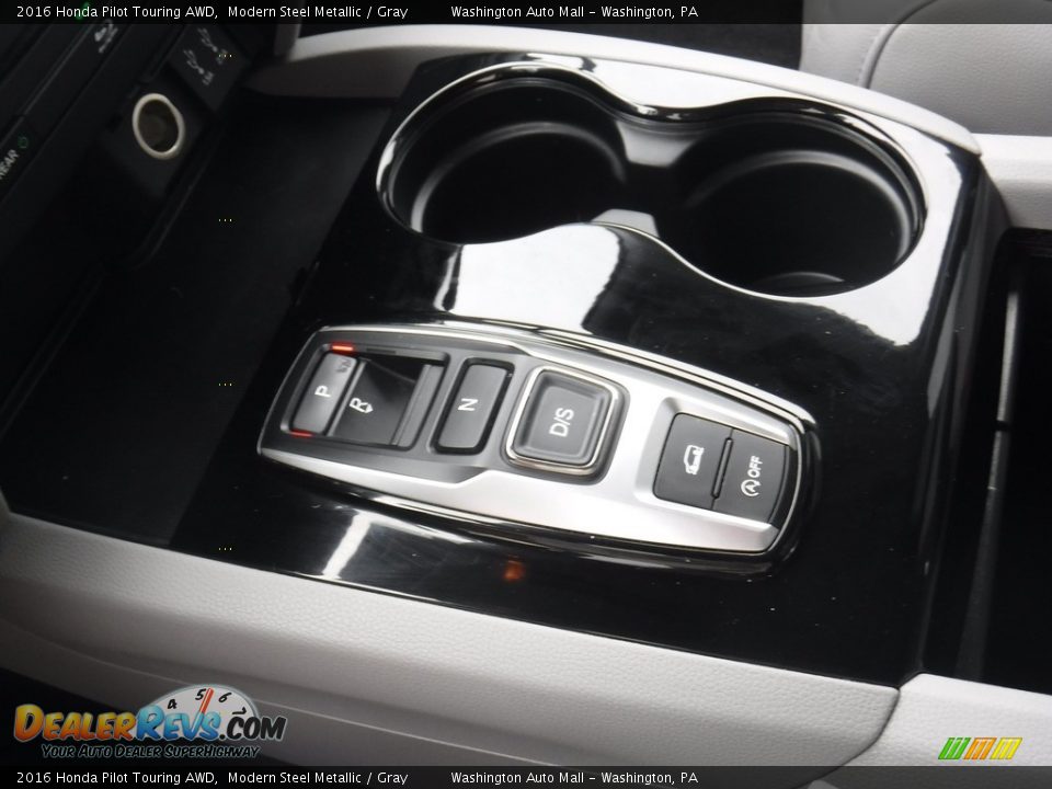 2016 Honda Pilot Touring AWD Shifter Photo #20