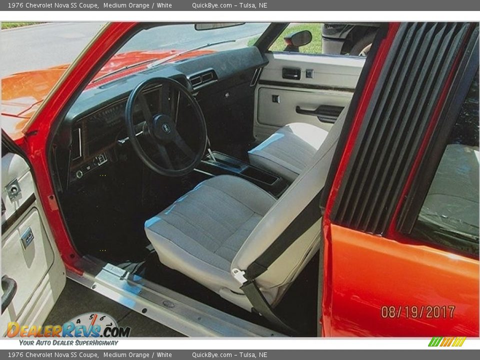 Front Seat of 1976 Chevrolet Nova SS Coupe Photo #6